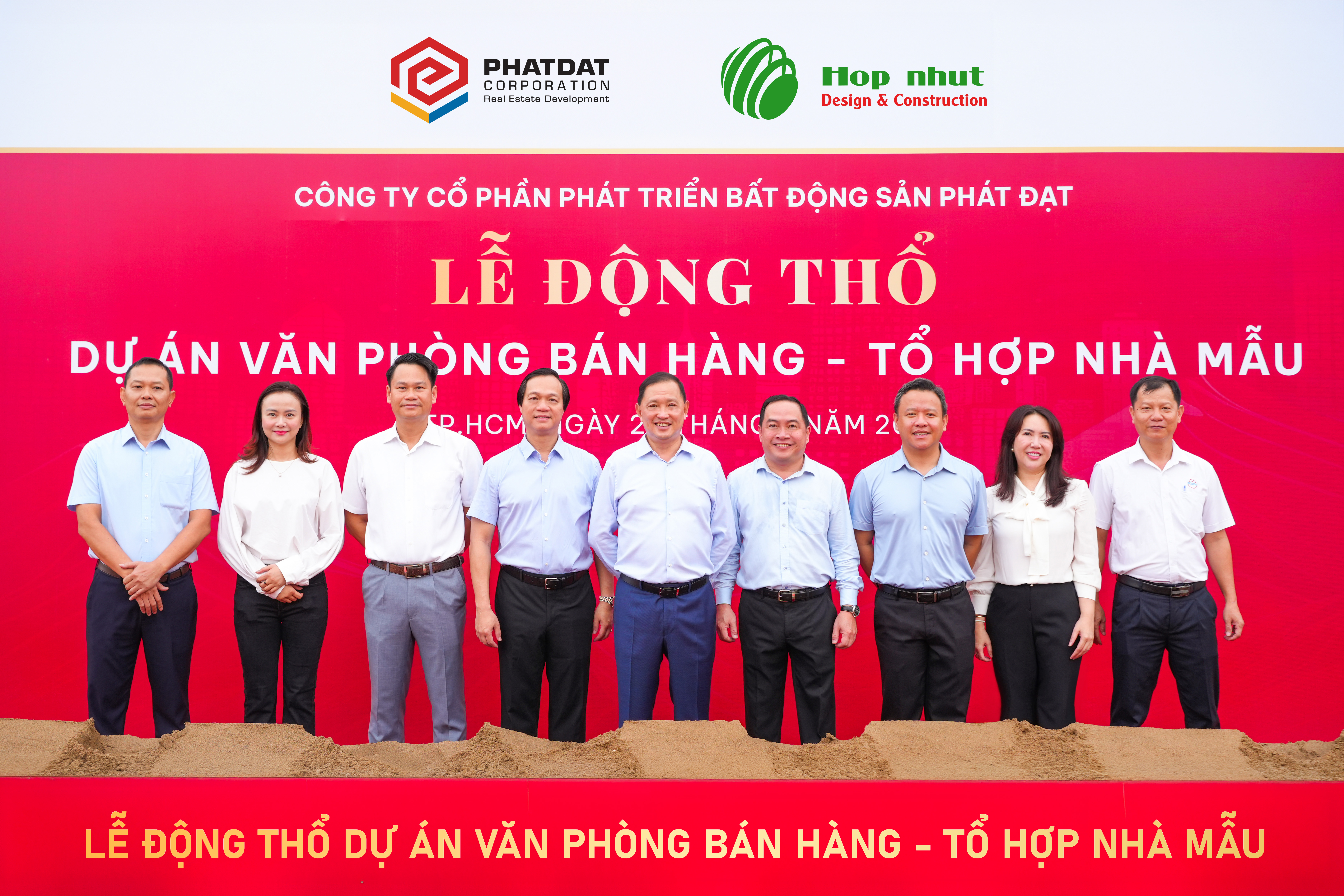 09 25 LE DONG THO DA VP BAN HANG TO HOP NHA MAU_4-1