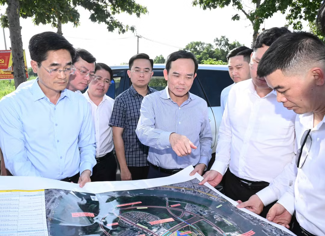 Bí thư Thành ủy TPHCM yêu cầu đẩy nhanh tiến độ các dự án ở Thủ Thiêm