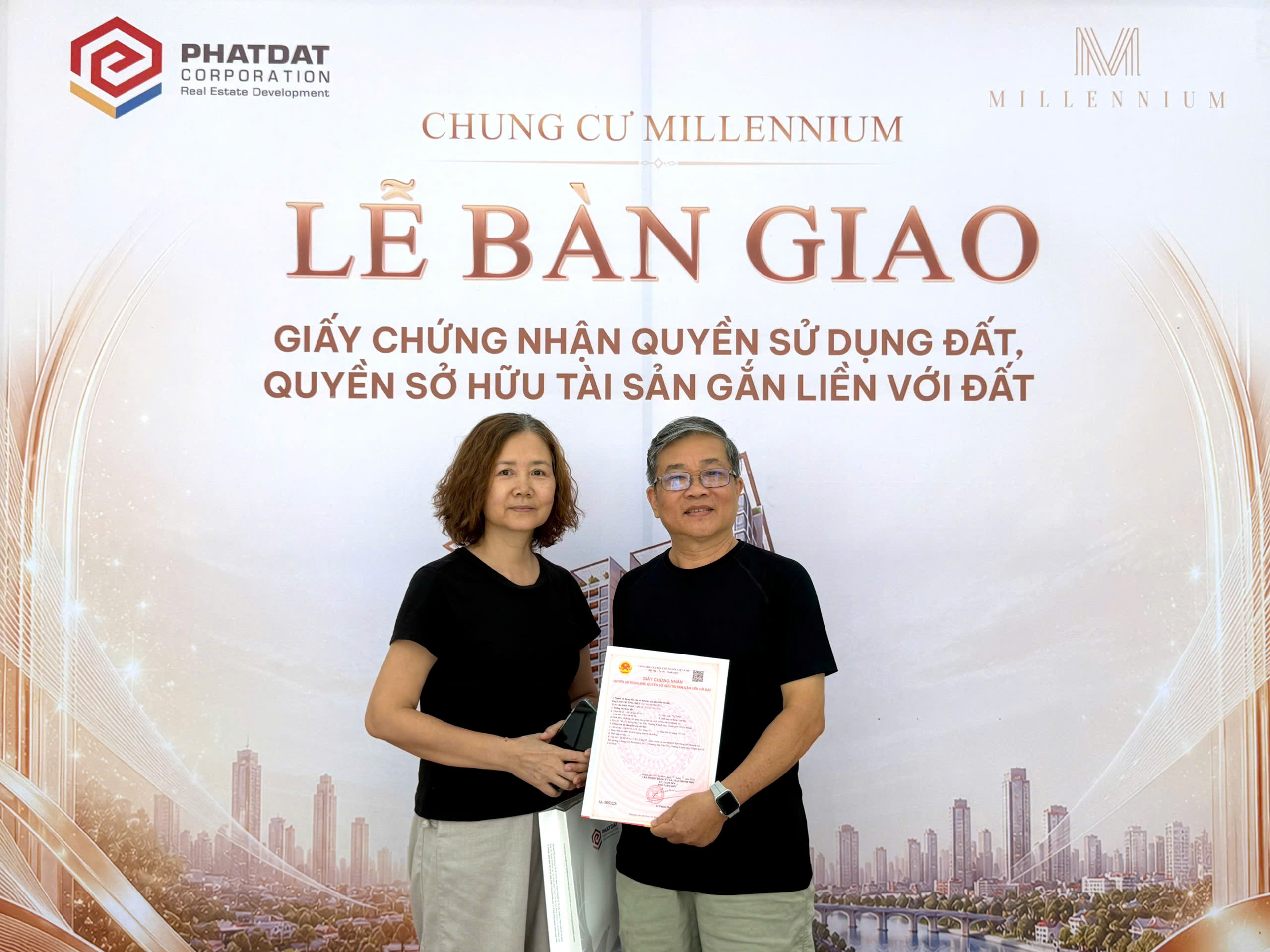ban giao so hong Millennium (3)