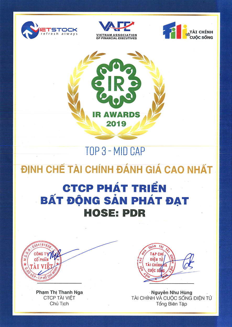 TOP 3 - MID CAP (IR AWARDS 2019)