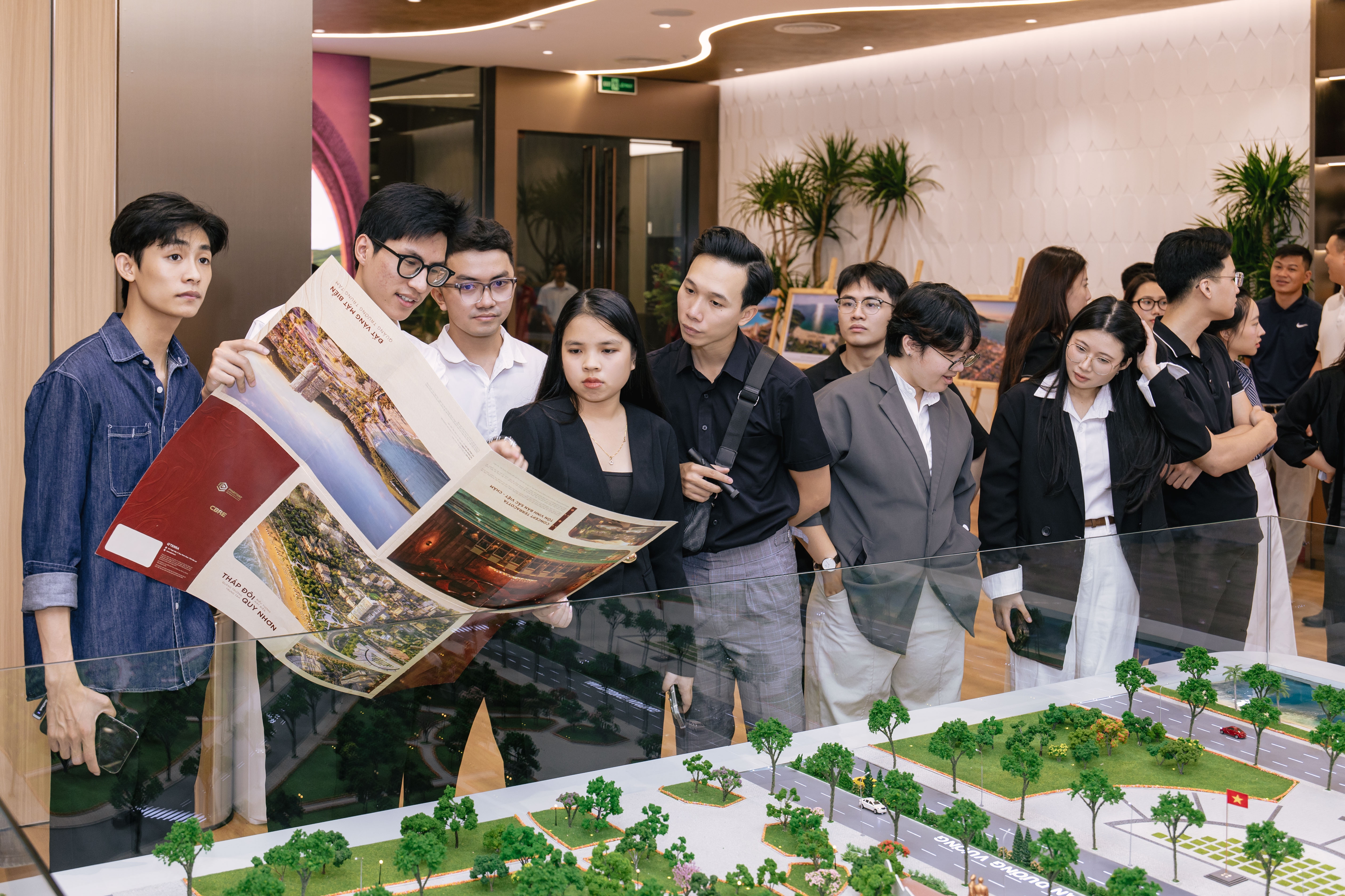 Phát Đạt phát triển mạng lưới bán hàng tại ba miền, đón nhịp kinh doanh mới